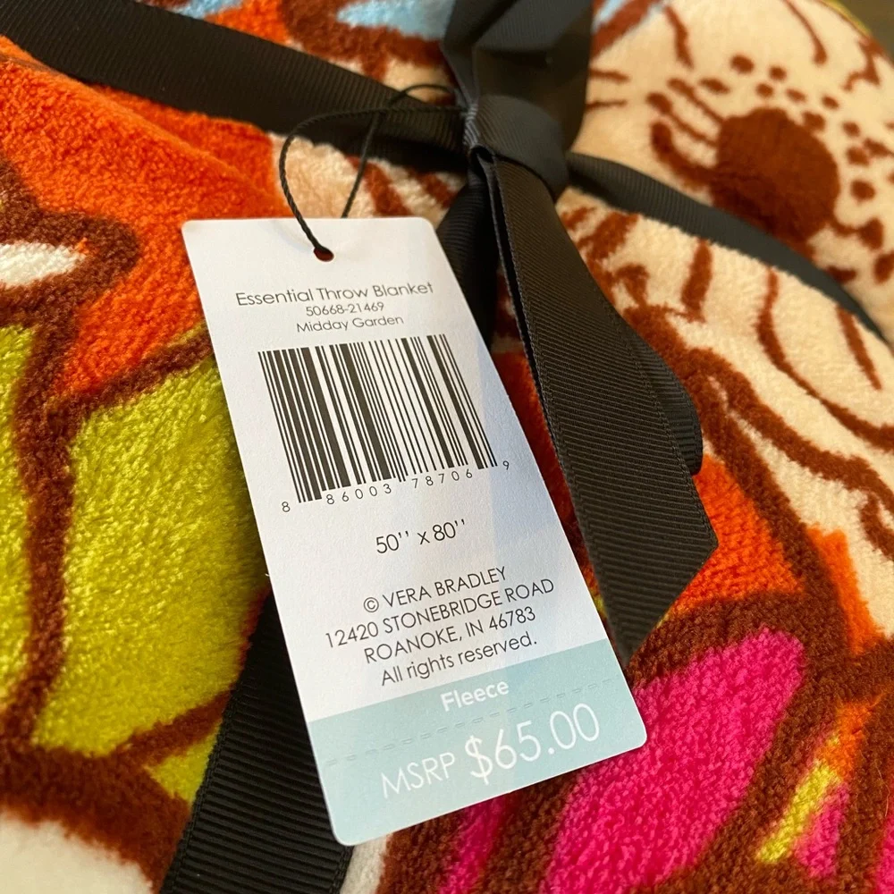 🌸Vera Bradley Throw 50